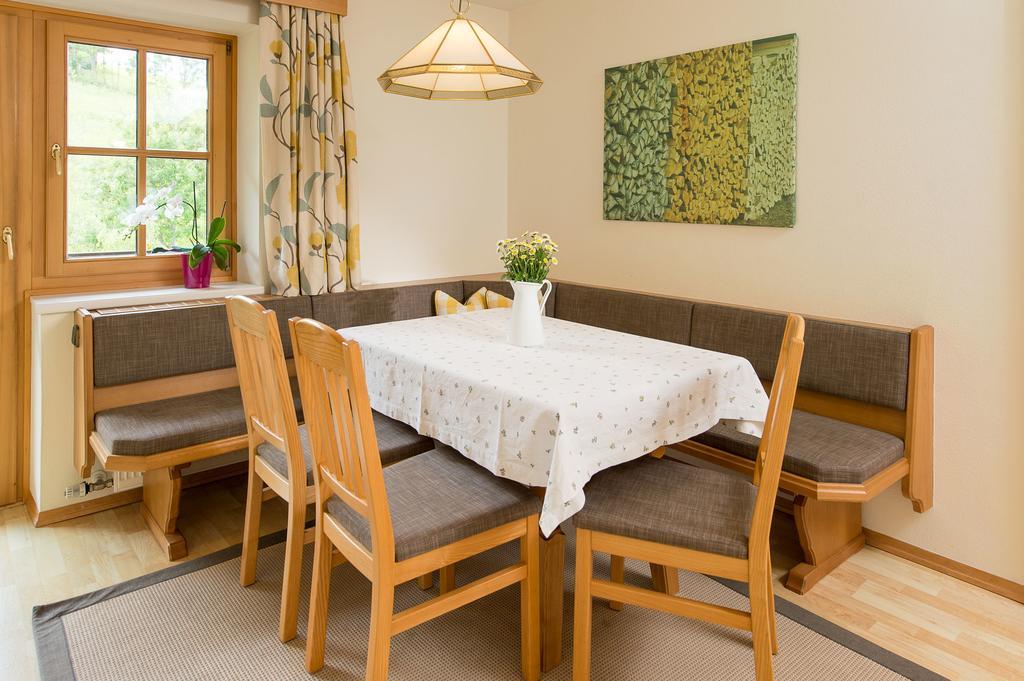 Pension Appartements Alpenblick Maria Alm am Steinernen Meer Exterior foto